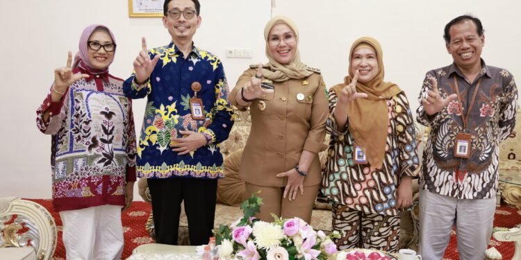Bupati Barru Andi Ina Kartika Sari, S.H., M.Si., Dukungan Penuh Terhadap Rencana Pembentukan Tim Pengawasan Penggunaan Bahasa Indonesia