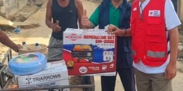 Tim Kemanusiaan Pemkab Barru, Dipimpin Ketua PMI Kabupaten Barru, Ir. Muhammad Yulianto Badwi, Menyalurkan Bantuan Kemanusiaan