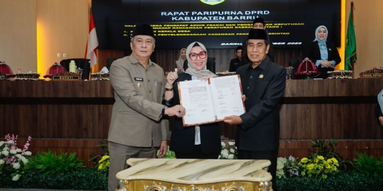 Pemkab Barru Bersama DPRD Barru, Resmi Menetapkan Dua Perda Dalam Rapat Paripurna