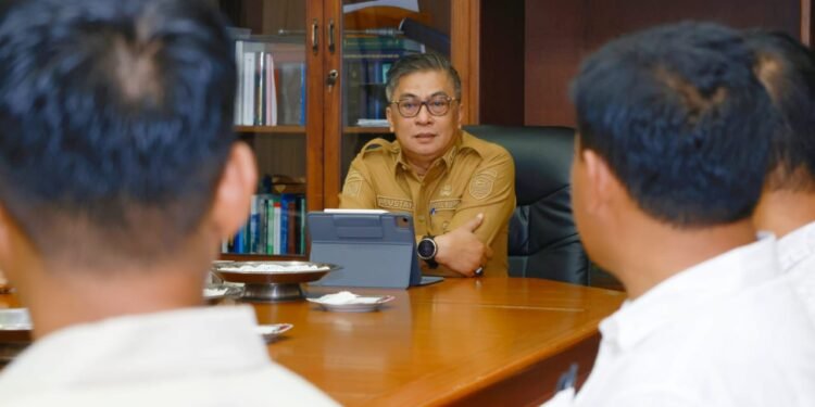 Wakil Bupati Barru Dengan PT Sulotco Jaya Abadi Membahas Rencana Kerja Sama Pengelolaan dan Pengembangan Perkebunan Kopi