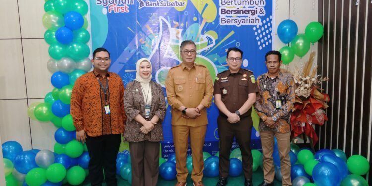 Mewakili Bupati, Wakil Bupati Barru Menyampaikan Ucapan Selamat Atas Hari Ulang Tahun ke-65 PT Bank Sulselbar