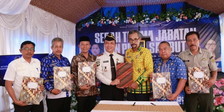 Mewakili Bupati Barru, Pj. Sekda Barru Menghadiri Sertijab dan Pisah Sambut Kepala Rutan Kelas IIB Barru