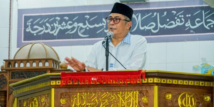 Wakil Bupati Barru, Dr. Ir. Abustan Andi Bintang, M.Si., melaksanakan Safari Ramadan di Masjid Al Ittifaqi Lembae