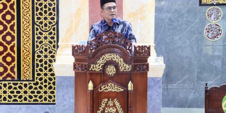 Kapolres Barru AKBP Ananda Fauzi Harahap, S.I.K., M.H., Safari Ramadan di Masjid Al-Jawahir, Kelurahan Mangempang