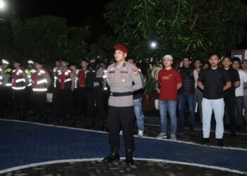 Ananda Fauzi Harahap Pimpin Apel Malam Takbiran di Barru, 8 Pleton Gabungan Siap Amankan Idul Fitri