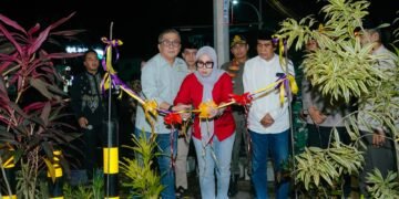 Resmikan Videotron, Bupati Barru Ajak Masyarakat Sambut Kemajuan Informasi Barru Miliki Videotron, Media Informasi Publik Berbasis Digital Resmi Diluncurkan