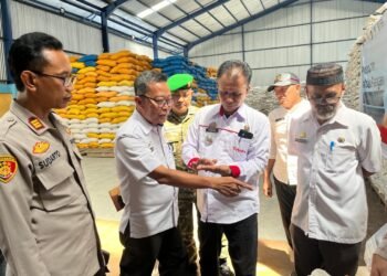 Pemeriksaan Kualitas Bantuan CPP: 218 Ton Beras dan 87.000 Liter Minyak Goreng Dipastikan Layak Distribusi