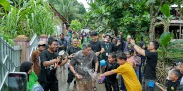 Wabup Barru Abustan Andi Bintang Hadiri Pesta Panen Adat Paenge Ma’jimpo-jimpo di Siawung