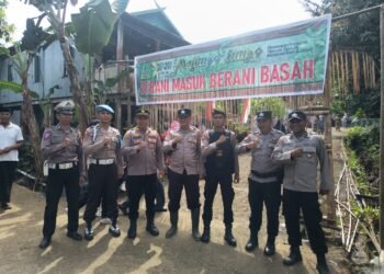 Kapolsek Barru Pimpin Pengamanan Pesta Panen Adat Paenge Majjimpo-jimpo