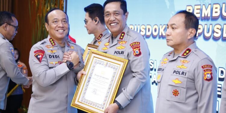Polda Sulsel Raih Peringkat I Nasional IKPA 2025, Kapolda Terima Penghargaan dari Kapolri