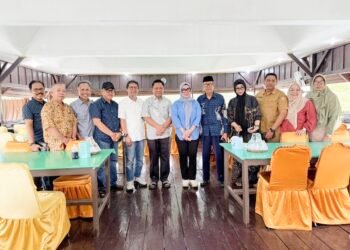 Bupati Barru Paparkan Capaian Pembangunan di Pertemuan KKDB Sultra di Kendari