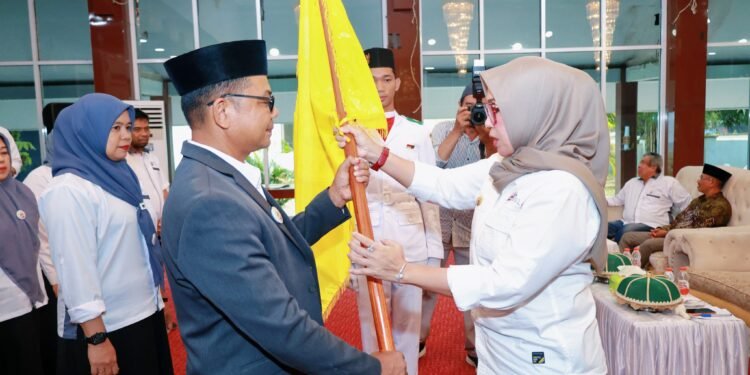 Bupati Barru, Lantik Pengurus IKA SPADEL 2026–2030, Dorong Kontribusi Nyata untuk Pendidikan Barru