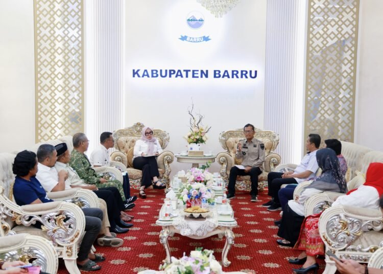 Pemkab Barru Kembangkan Wisata Pesisir Terintegrasi di Desa Batupute Bersama Masyarakat dan BRI