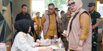 Bupati dan Wakil Bupati Barru Pantau Langsung Penghitungan Suara Pilkades Serentak 2026
