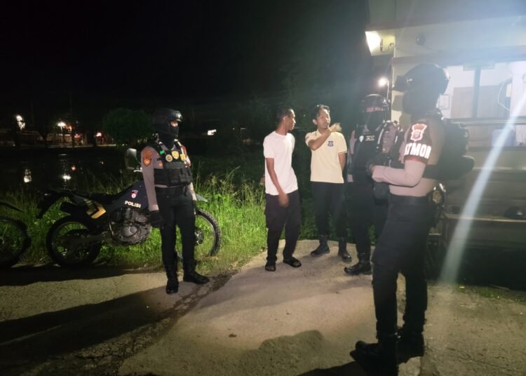 Sat Samapta Polres Barru Gencarkan Patroli Dialogis, Jaga Kamtibmas Tetap Kondusif