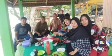 Indahnya Kebersamaan , Merajut Solidaritas dan Kehangatan di Pantai Lemo-Lemo