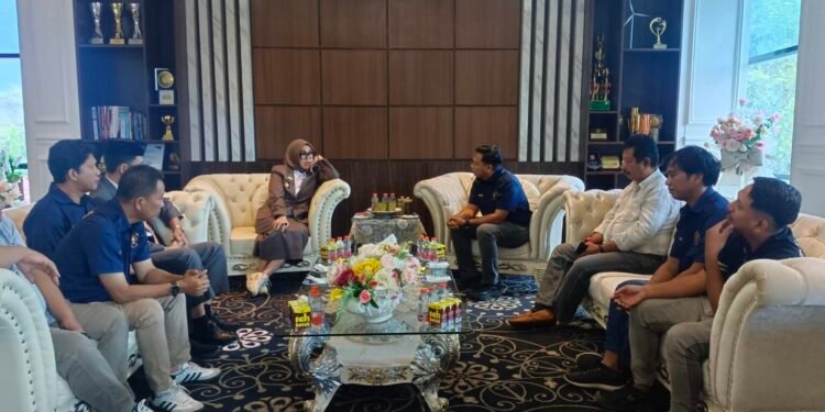 Bupati Barru Perkuat Sinergi dengan PWI untuk Promosikan Potensi Daerah