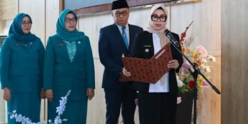 Bupati Barru Lantik Pengurus TP PKK Kecamatan dan Kelurahan se-Kabupaten Barru