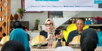 Bupati Barru Pantau Pelatihan Menjahit, Tekankan Pentingnya Keterampilan untuk Dunia Kerja