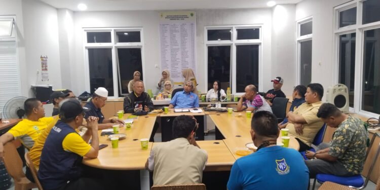 KONI Barru Gelar Rapat Koordinasi, Fokus Kawal Kesiapan Kontingen Porprov XVIII