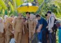 Bupati dan Wakil Bupati Barru Panen Udang Vaname 4,3 Ton, Raup Omzet Rp270 Juta per Siklus