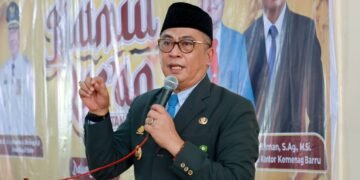 Wabup Barru Hadiri Khatmul Al-Qur’an Ribuan Santri, Tegaskan Al-Qur’an Sebagai Pedoman Hidup