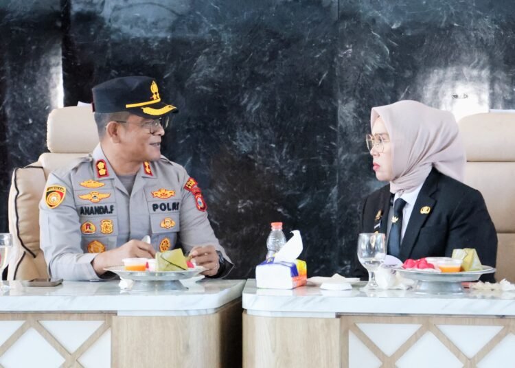 Kapolres Barru Hadiri Pelantikan 11 Kepala Desa Terpilih Periode