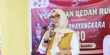 Bupati Barru Resmikan Rumah Bedah Polres-Baznas untuk Warga Kurang Mampu