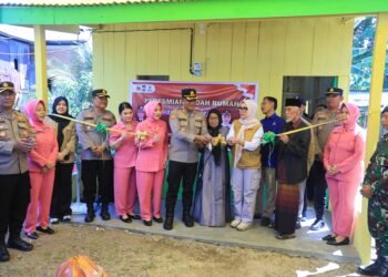 Sambut Hari Bhayangkara ke-80, Polres Barru Resmikan Bedah Rumah untuk Warga Kurang Mampu