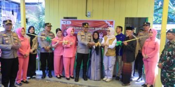 Sambut Hari Bhayangkara ke-80, Polres Barru Resmikan Bedah Rumah untuk Warga Kurang Mampu