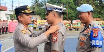 27 Personel Polres Barru Naik Pangkat, Kapolres: Tingkatkan Profesionalisme dan Pengabdian