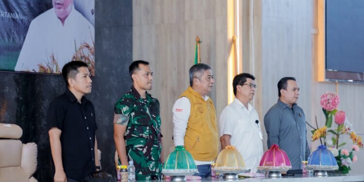 Barru Terima Bantuan OPLA 2.098 Hektare, Wabup Tekankan Pengelolaan Dana Secara Bertanggung Jawab