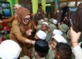 Cokelat dan Senyum Anak-Anak, Cara Sederhana Bupati Barru Andi Ina Ciptakan Kenangan Bermakna
