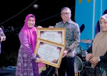 Barru Ukir Prestasi, Dua Penghargaan Terbaik Diraih pada Harganas Tingkat Sulawesi Selatan