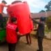Kolaborasi PLTU Barru, BPBD, dan Pemdes Lawallu Salurkan Air Bersih bagi Warga Terdampak Kekeringan