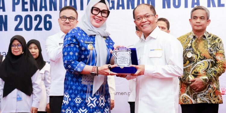 Perkuat Literasi, Pemkab Barru Terima Bantuan Buku Bacaan dari Pemerintah Pusat