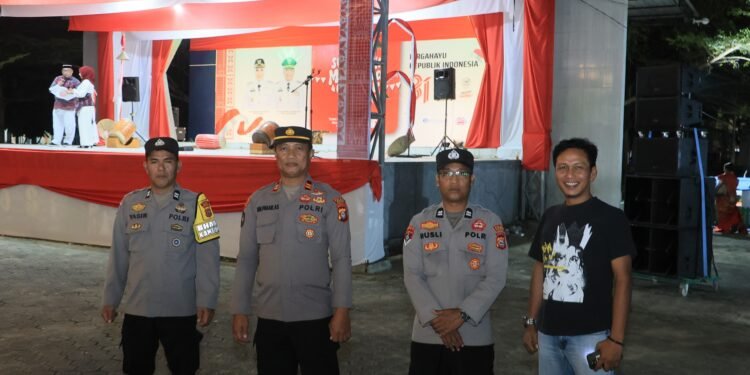 Polres Barru Hadiri dan Pantau Malam Semarak HUT ke-81 RI di Alun-Alun Colliq Pujie
