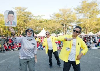 Semarak HUT ke-81 RI di Barru, Bupati Andi Ina Turut Ajarkan Gerakan Tabola Bale
