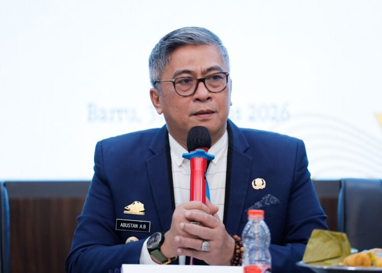 Wabup Barru Pimpin Evaluasi PAD dan PBB-P2 Triwulan II 2026