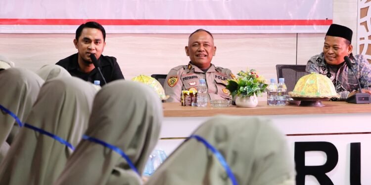 Cegah Penyalahgunaan Narkoba, Polres Barru Beri Edukasi kepada Pelajar