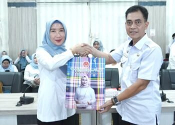 Tingkatkan Pelayanan Publik, Kominfo Gowa Belajar Implementasi Call Center 112 di Barru