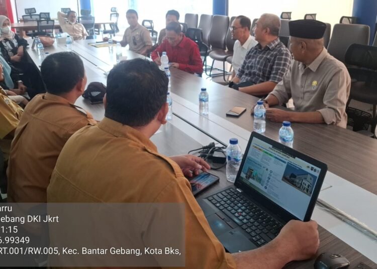 Dorong Konsep Zero Waste, DPRD Barru Studi Pengelolaan Sampah di TPST Bantargebang