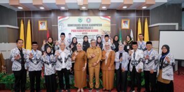 Bupati Andi Ina Buka Konkerkab I PGRI Barru, Tegaskan Pentingnya Peran Guru dalam Pendidikan