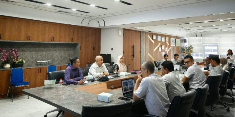 Ke KKP, Komisi II DPRD Barru Dorong Tambahan Kampung Nelayan dan Revitalisasi Tambak
