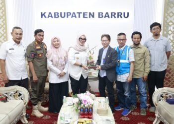 PLN Audiensi dengan Bupati Barru, Bahas Keandalan Jaringan dan Ancaman Karhutla