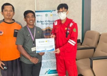 Antisipasi Kebakaran di Musim Kemarau, PLN Indonesia Power UBP Barru Salurkan Jet Shooter ke BPBD Barru