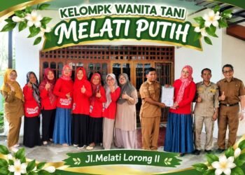 Inisiasi Pembentukan Kelompok Wanita Tani : Mengoptimalkan Peran Wanita Tani dalam Mewujudkan Ketahanan Pangan Keluarga