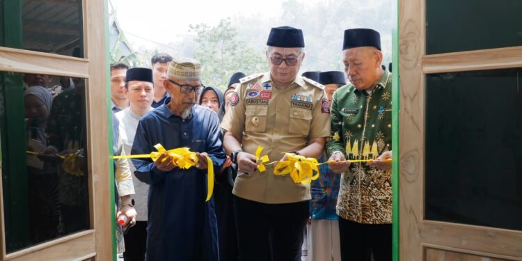 Wabup Barru Resmikan Mushalla Darul Muttaqin, Ajak Masyarakat Makmurkan Rumah Ibadah