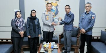 Kapolres Barru Terima Audiensi Ketua Bawaslu, Perkuat Koordinasi Jaga Stabilitas Keamanan