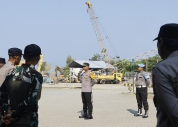 Aksi Unjuk Rasa Terkait PHK 26 Pekerja PT LPN Shipyard, Kapolres Barru Turun Langsung Pimpin Pengamanan